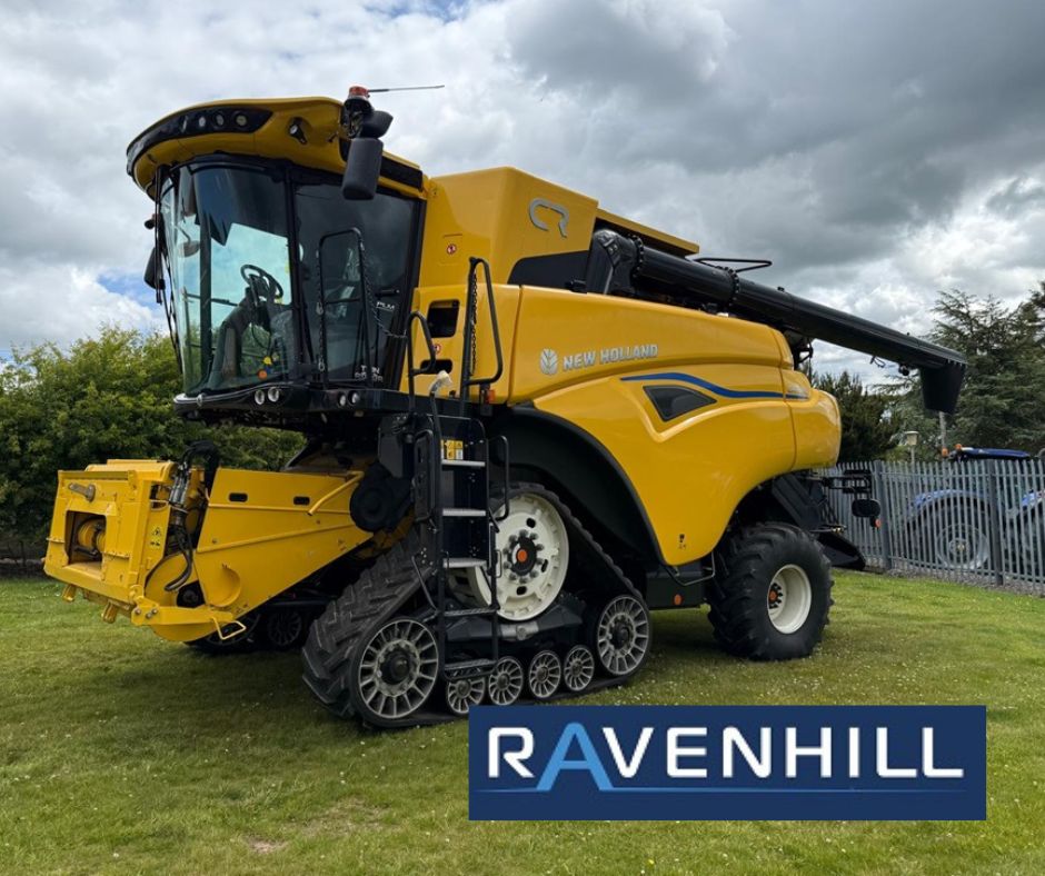 CR8.80 NEW HOLLAND COMBINE