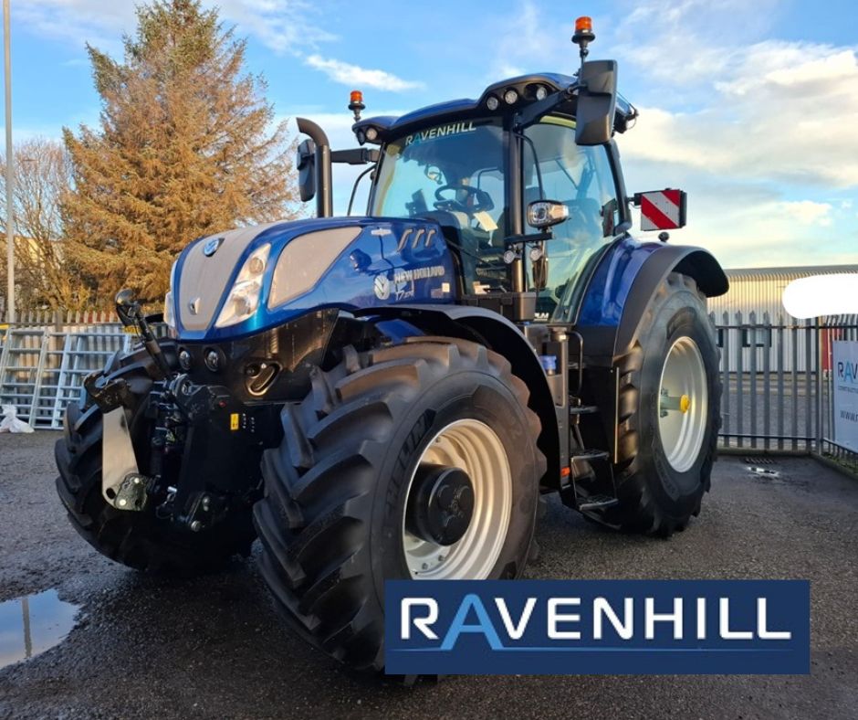 T7.270 AC NEW HOLLAND BACK UP